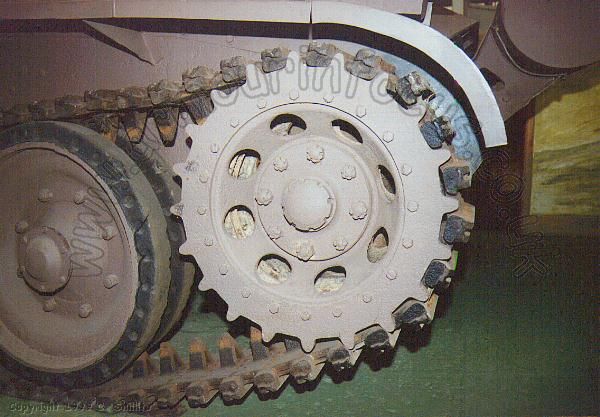 Cruiser MkV A13 MkII Covenanter: Sprocket
