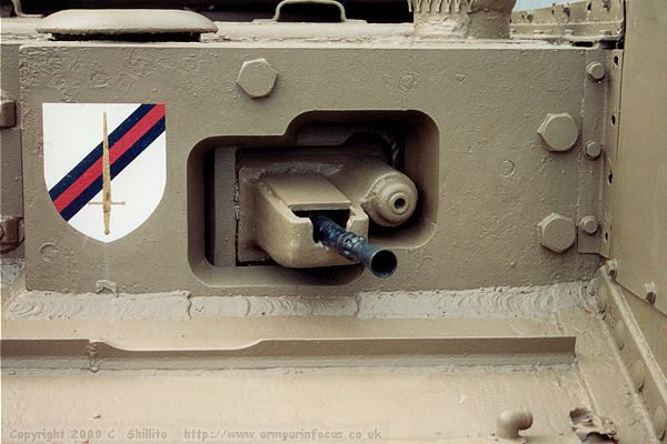 Infantry Tank MkIV A22 Churchill - Hull machine gun