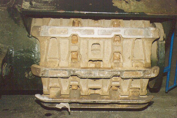 A39 Tortoise: Track