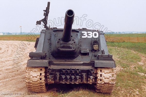 ISU-152M: Front